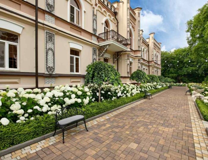 Внешний вид и территория - Санаторий «Истокъ»